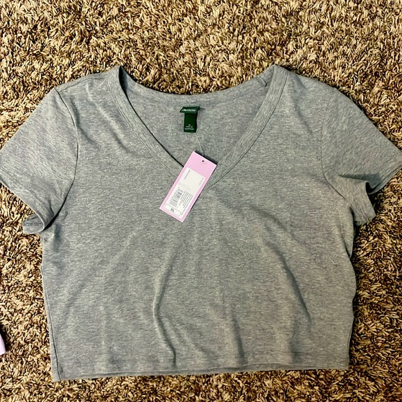 Wild Fable 3 Crop top set - Picture 3 of 7